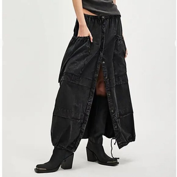 NWT Free People Eloise Maxi Skirt in Washed Black - Picture 1 of 7